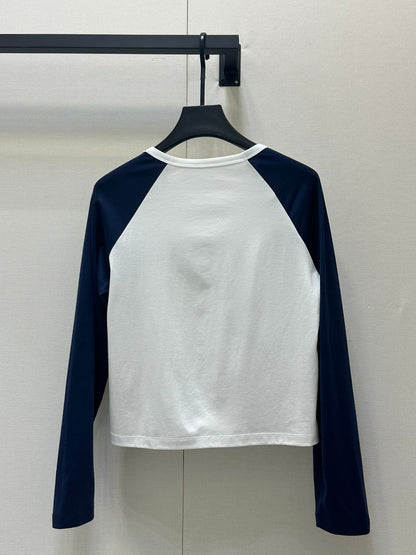 Fashionable and simple color-blocked long-sleeved top