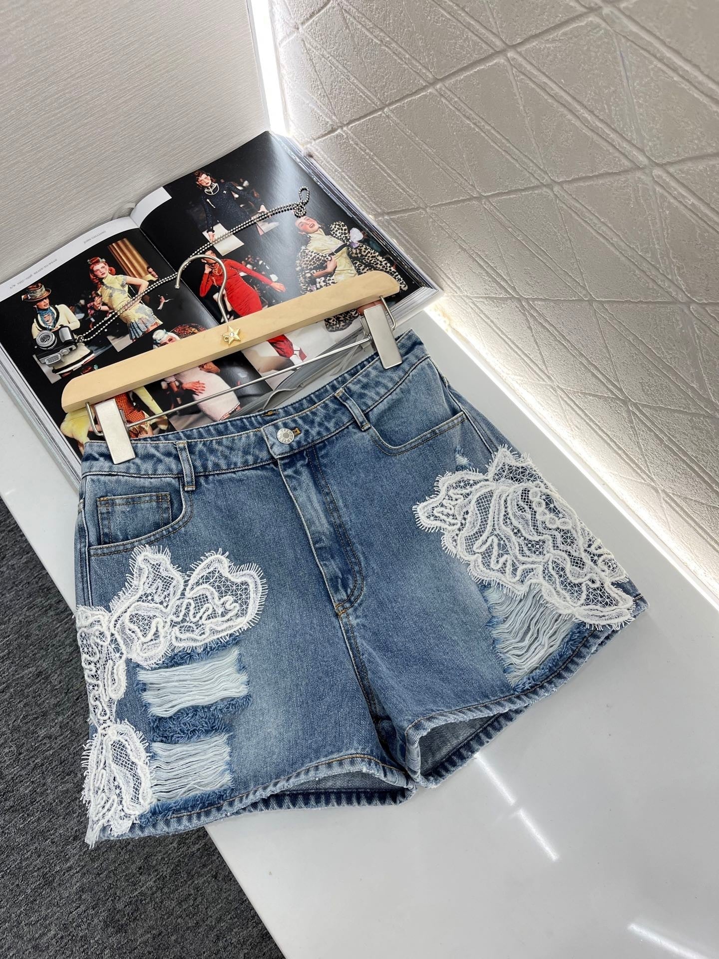 25ss new lace fashion twill cotton denim shorts