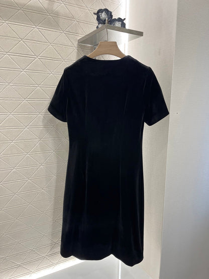 25ss new fashion velvet material soft and comfortable dress