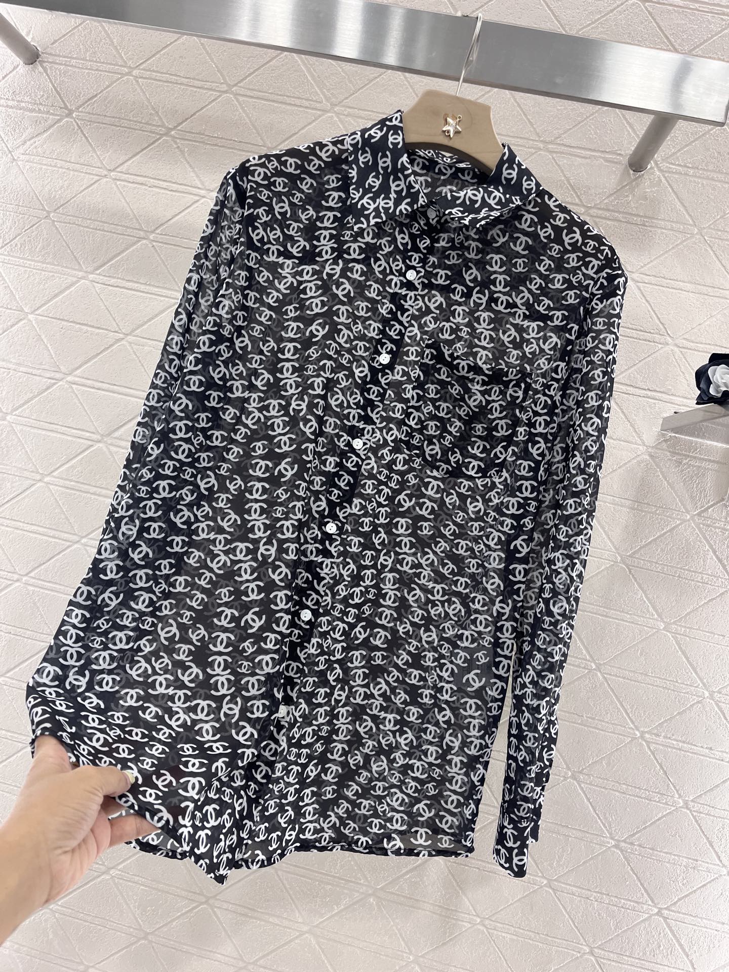 2025 new printed long-sleeved shirt silk material