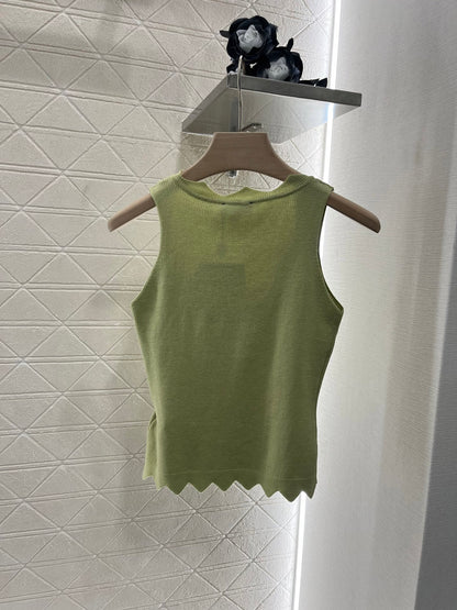 C* new embroidered knitted vest made of pure cotton yarn