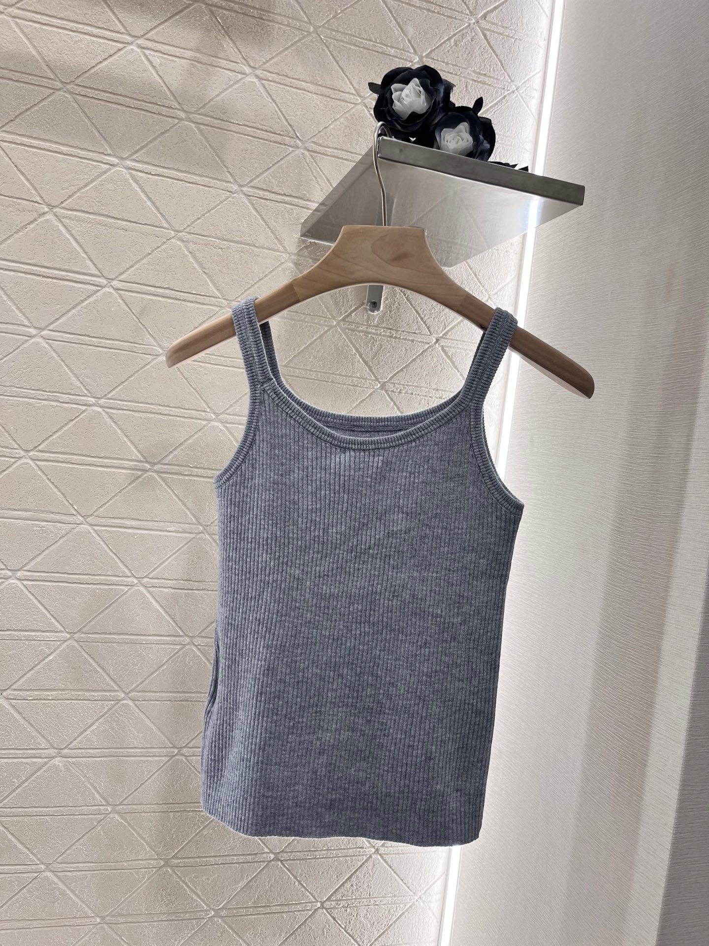 MI*MI*New Style Camisole Knitted Vest Wool Material