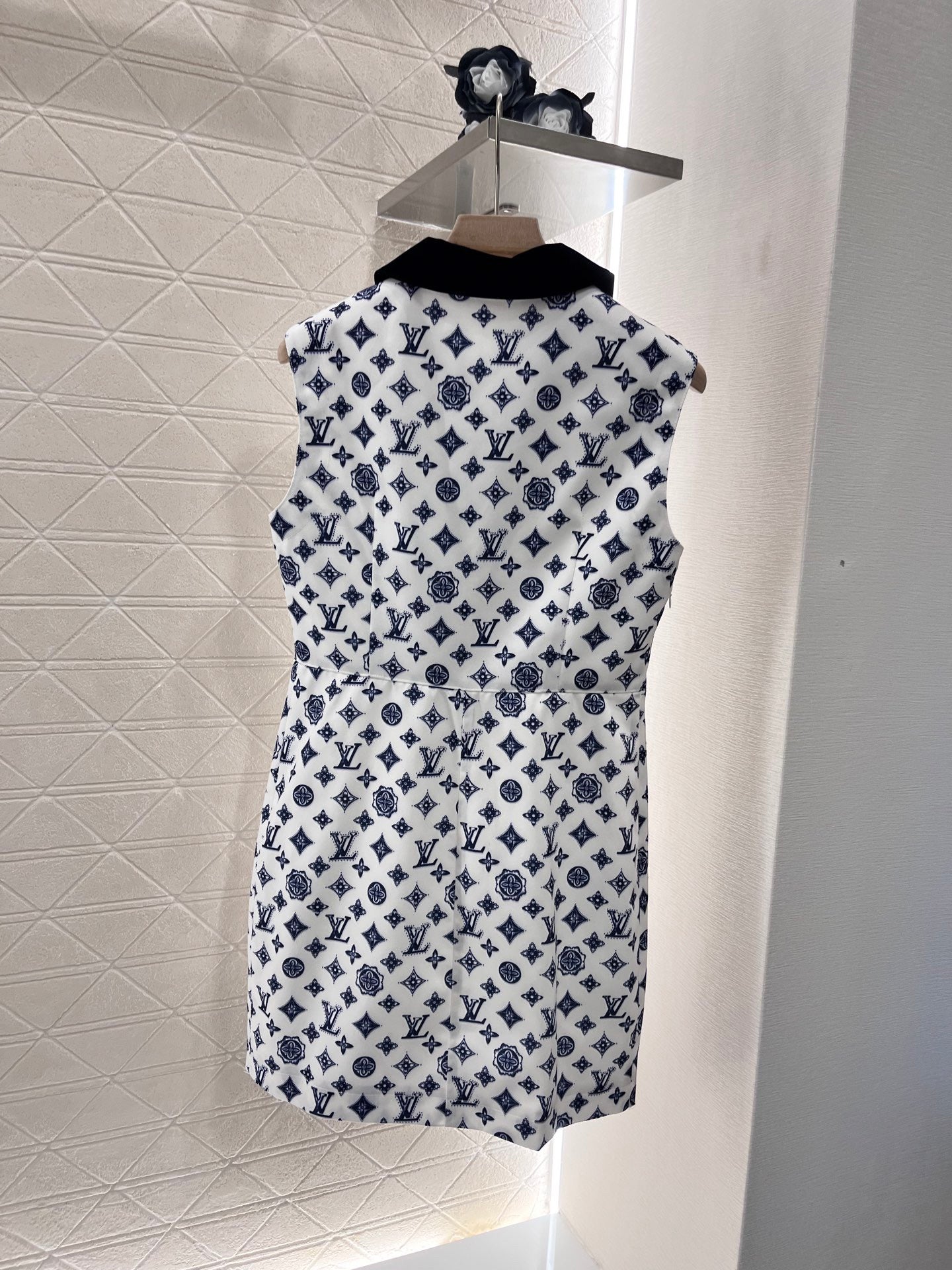 L*2025ss new style full body old flower letter sleeveless dress