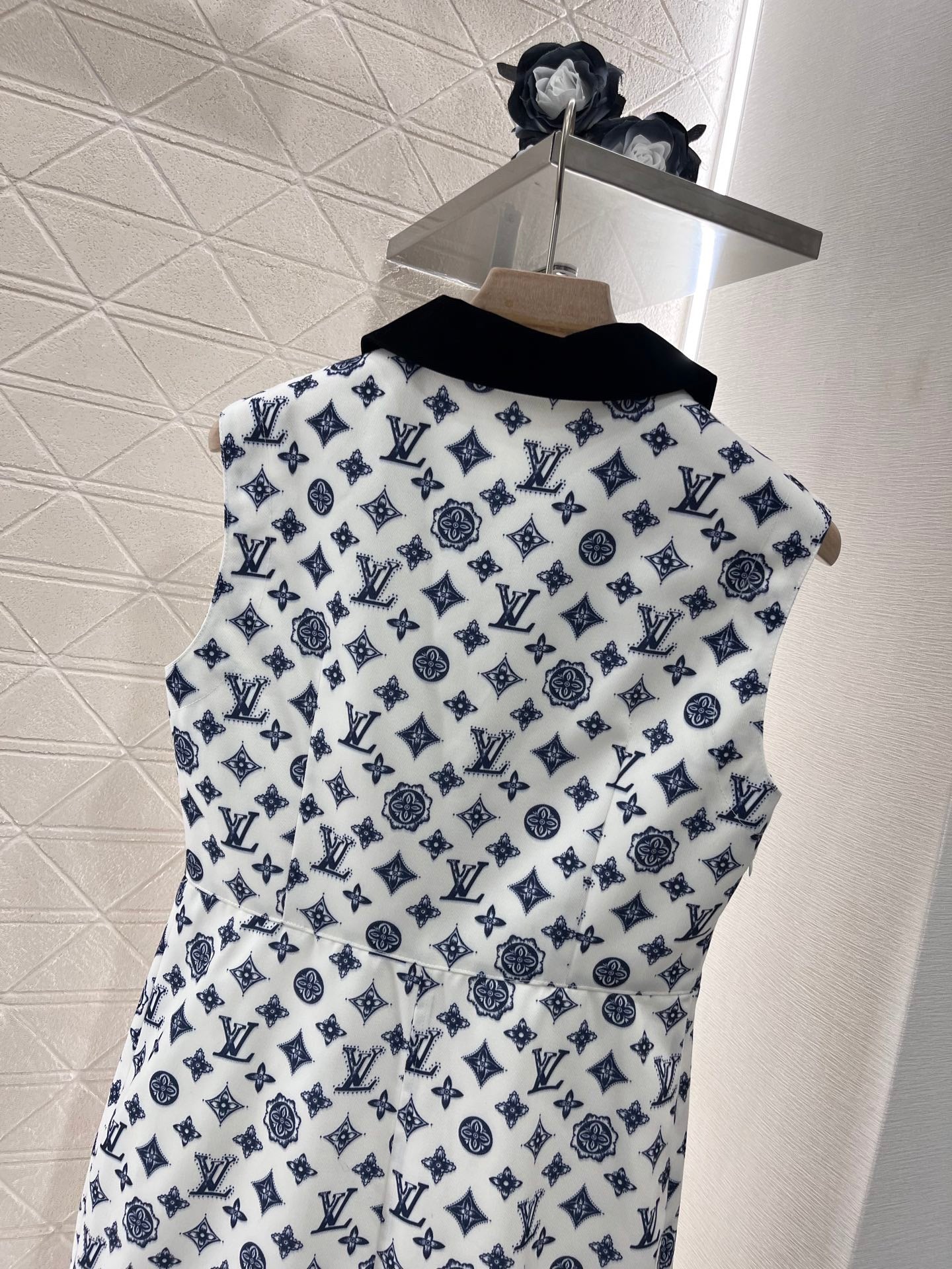 L*2025ss new style full body old flower letter sleeveless dress