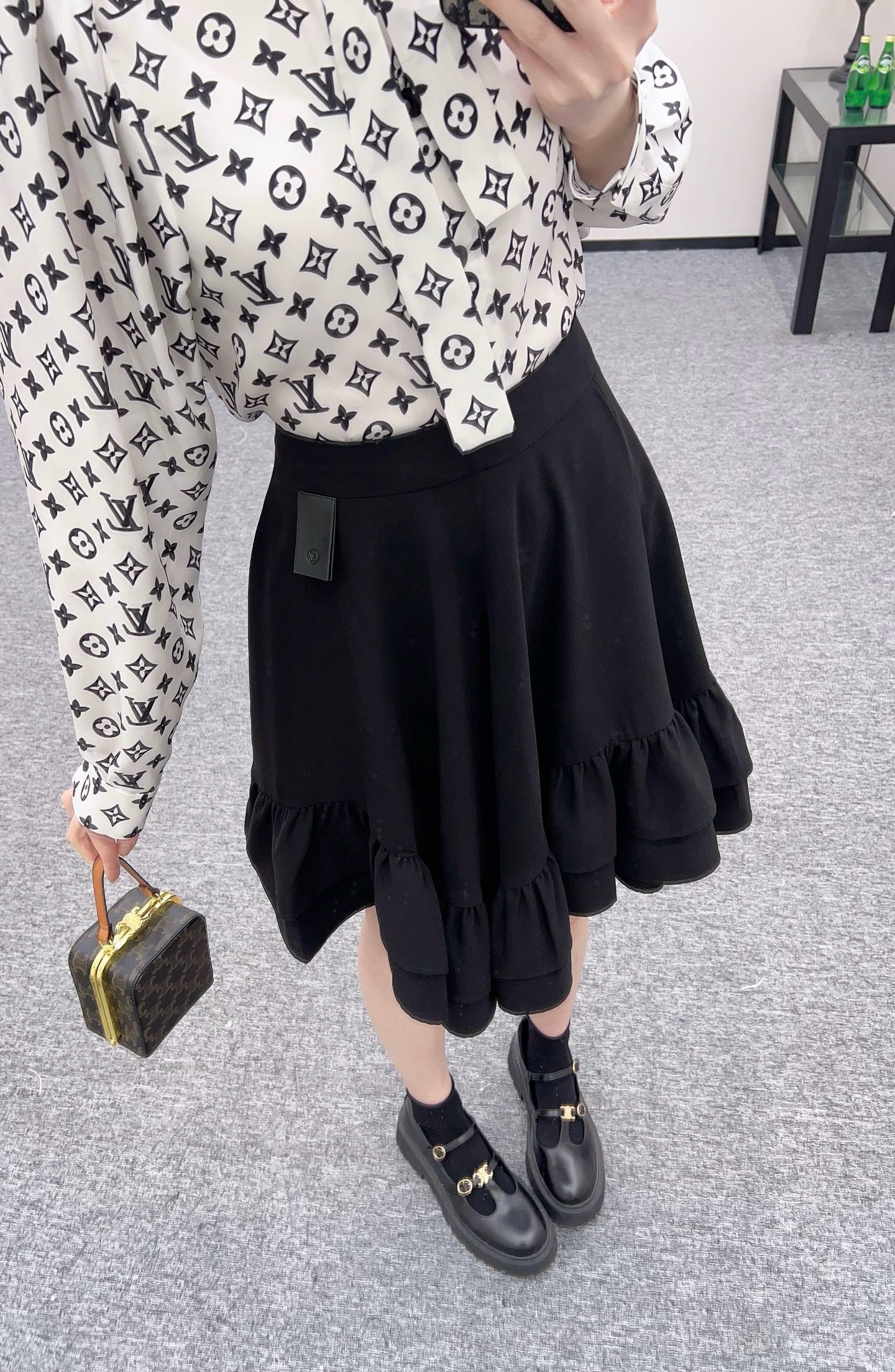 L*New Arrival 2025SS Lace Pleated Skirt