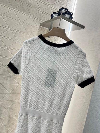 2025SS new product  Round neck short sleeve dress