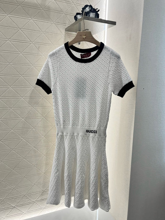 2025SS new product  Round neck short sleeve dress