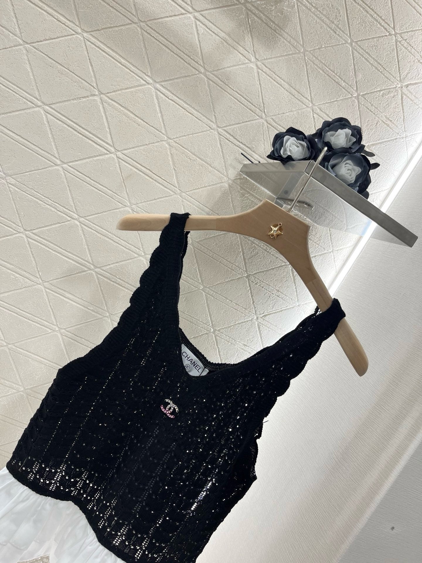 Chane*2025SS new lace knitted vest wool yarn material