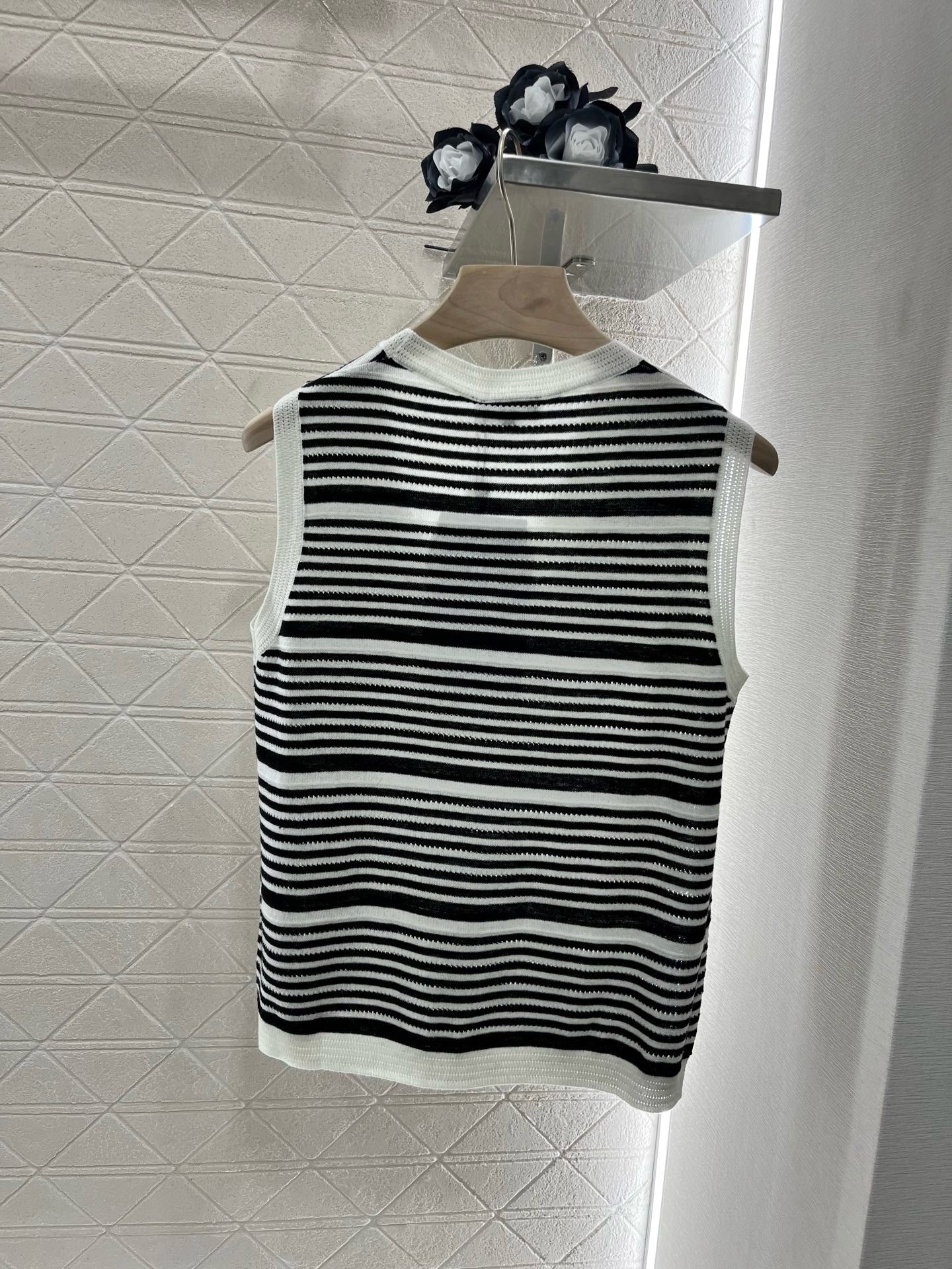 C* 2025SS new striped knitted vest