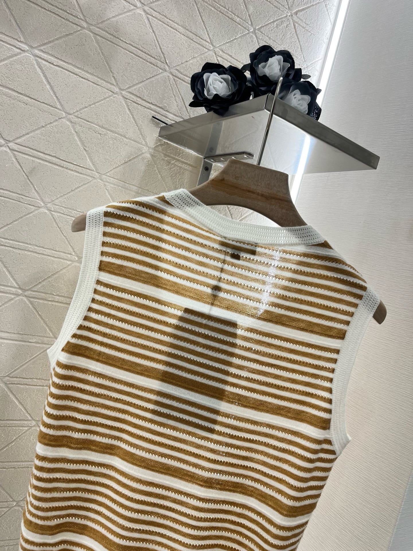 C* 2025SS new striped knitted vest