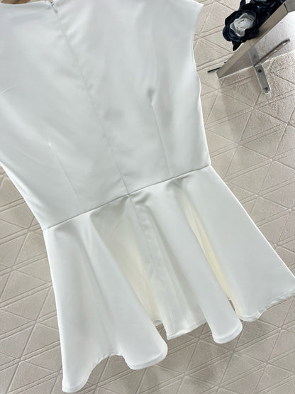 D* new product ruffle sleeveless dress