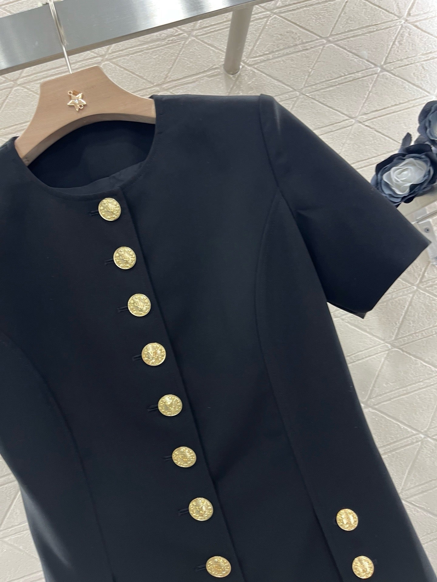 L* New Arrival Gold Button Short Sleeve Dress