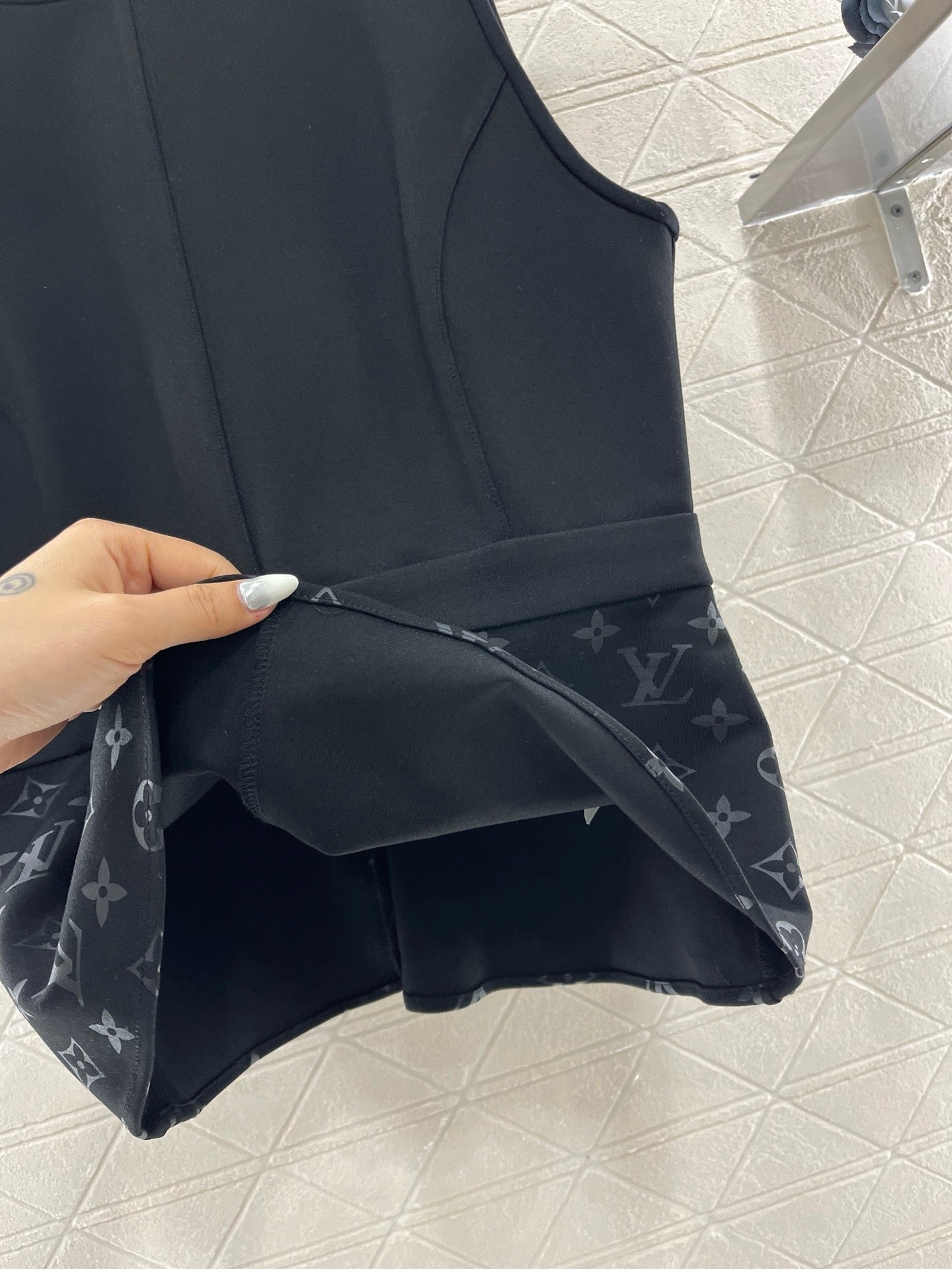 L* 2025SS New Sleeveless Waist Suit Cotton Material