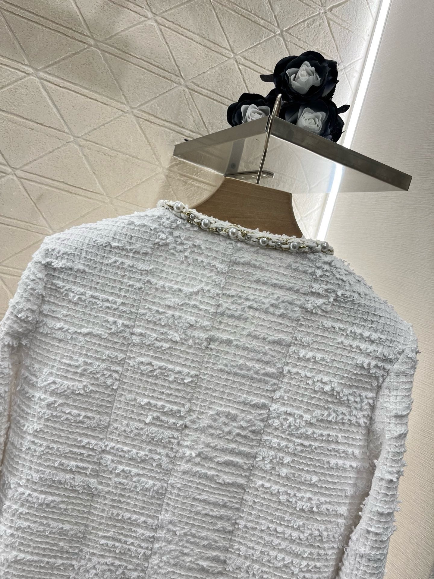 C*2025 new product pearl coat white wool material