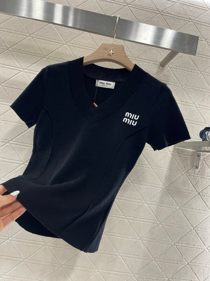 MI*MI*2025SS New V-neck Slim Fit Knit Short Sleeve