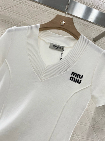 MI*MI*2025SS New V-neck Slim Fit Knit Short Sleeve