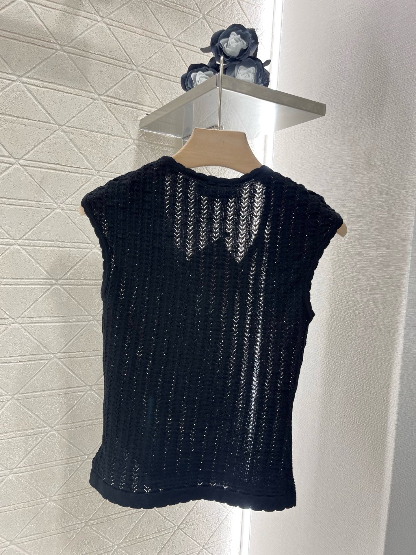 MI*MI*2025ss New Arrival Hollow Lace Knitted Vest