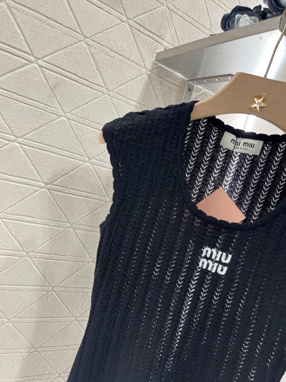 MI*MI*2025ss New Arrival Hollow Lace Knitted Vest