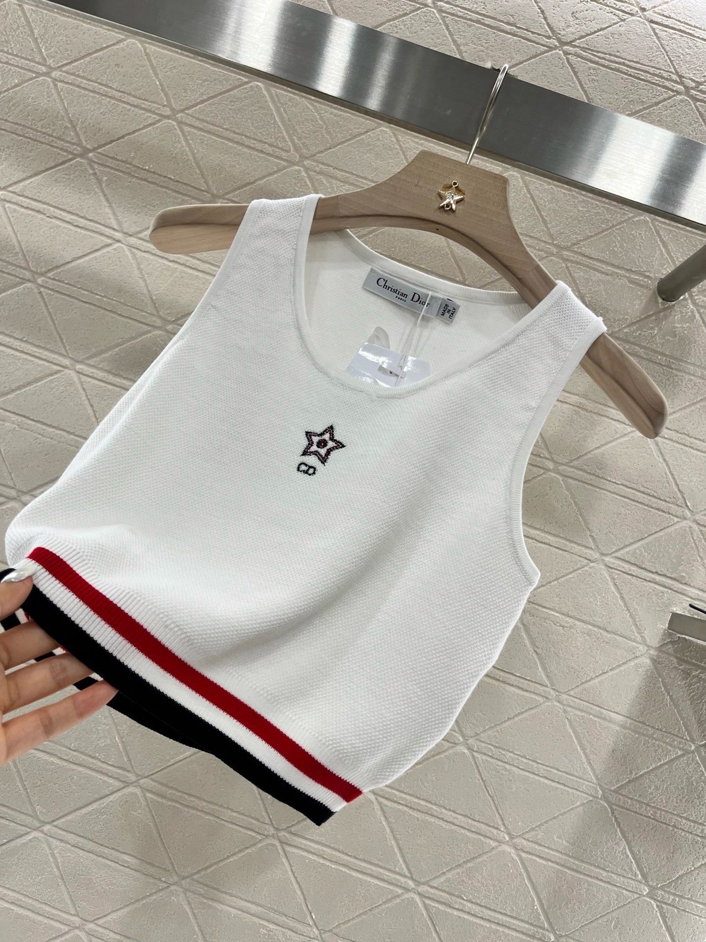 New Arrival Contrast Stripe Knitted Vest
