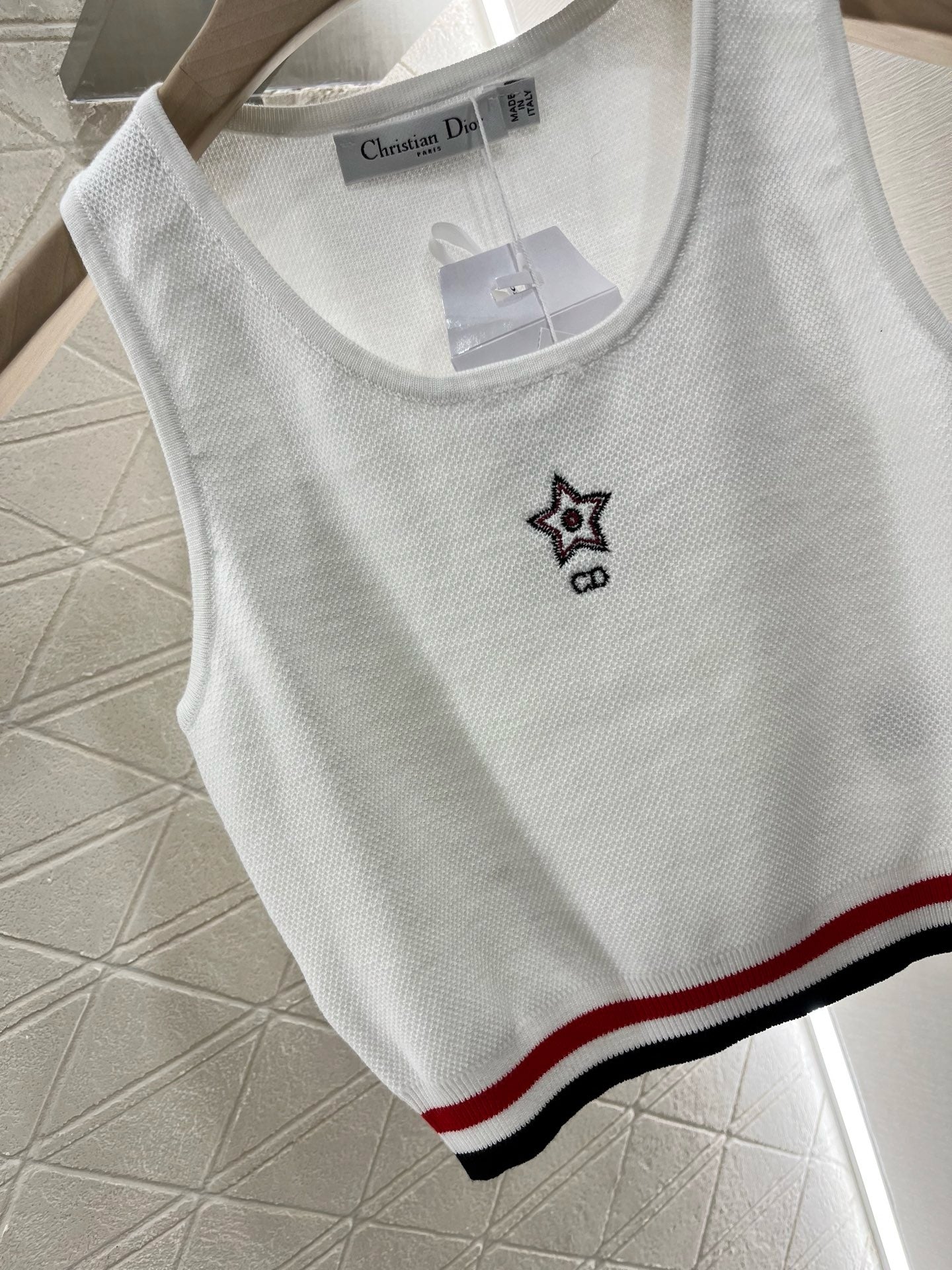 New Arrival Contrast Stripe Knitted Vest