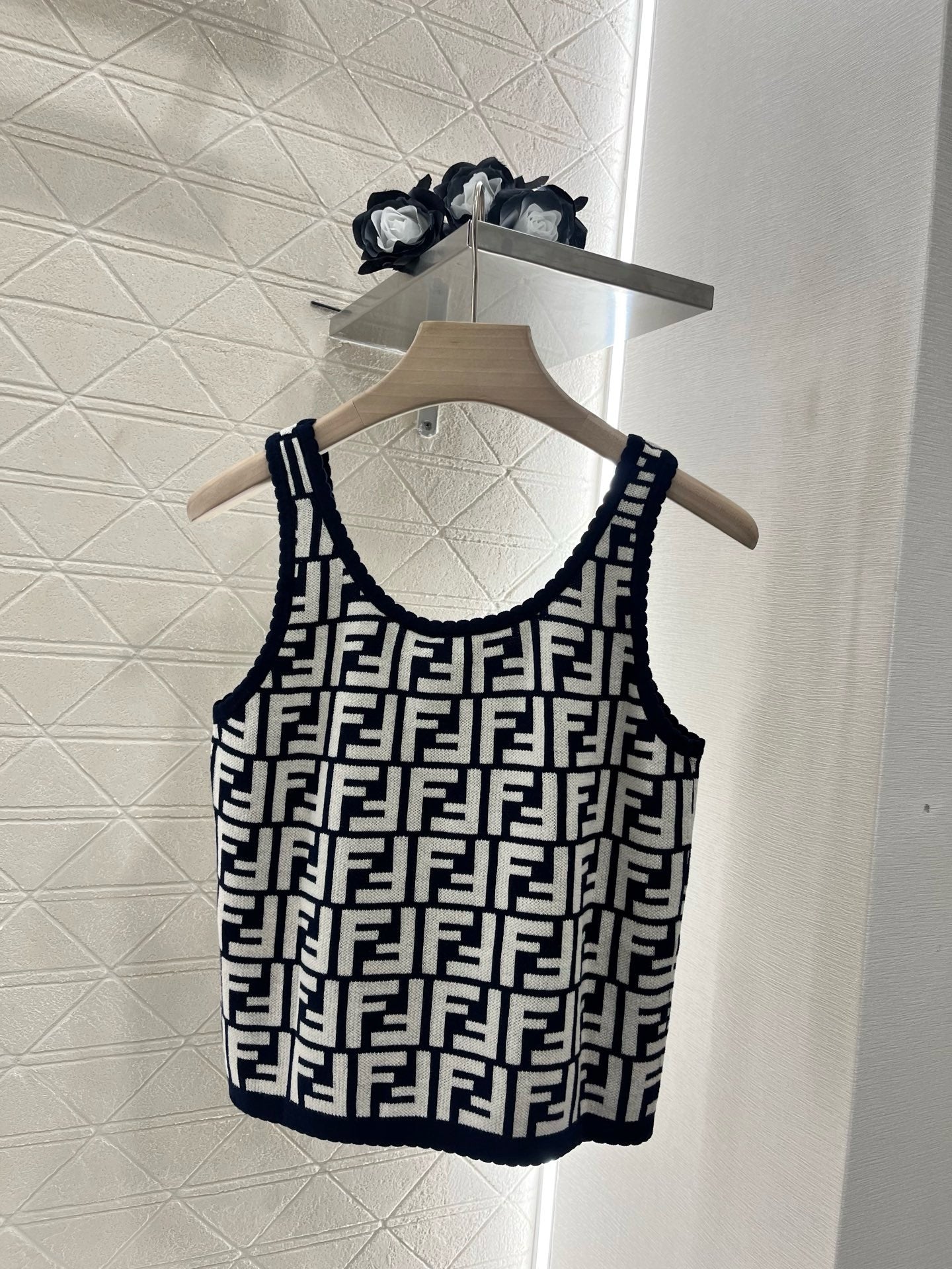 New Jacquard Knit Vest