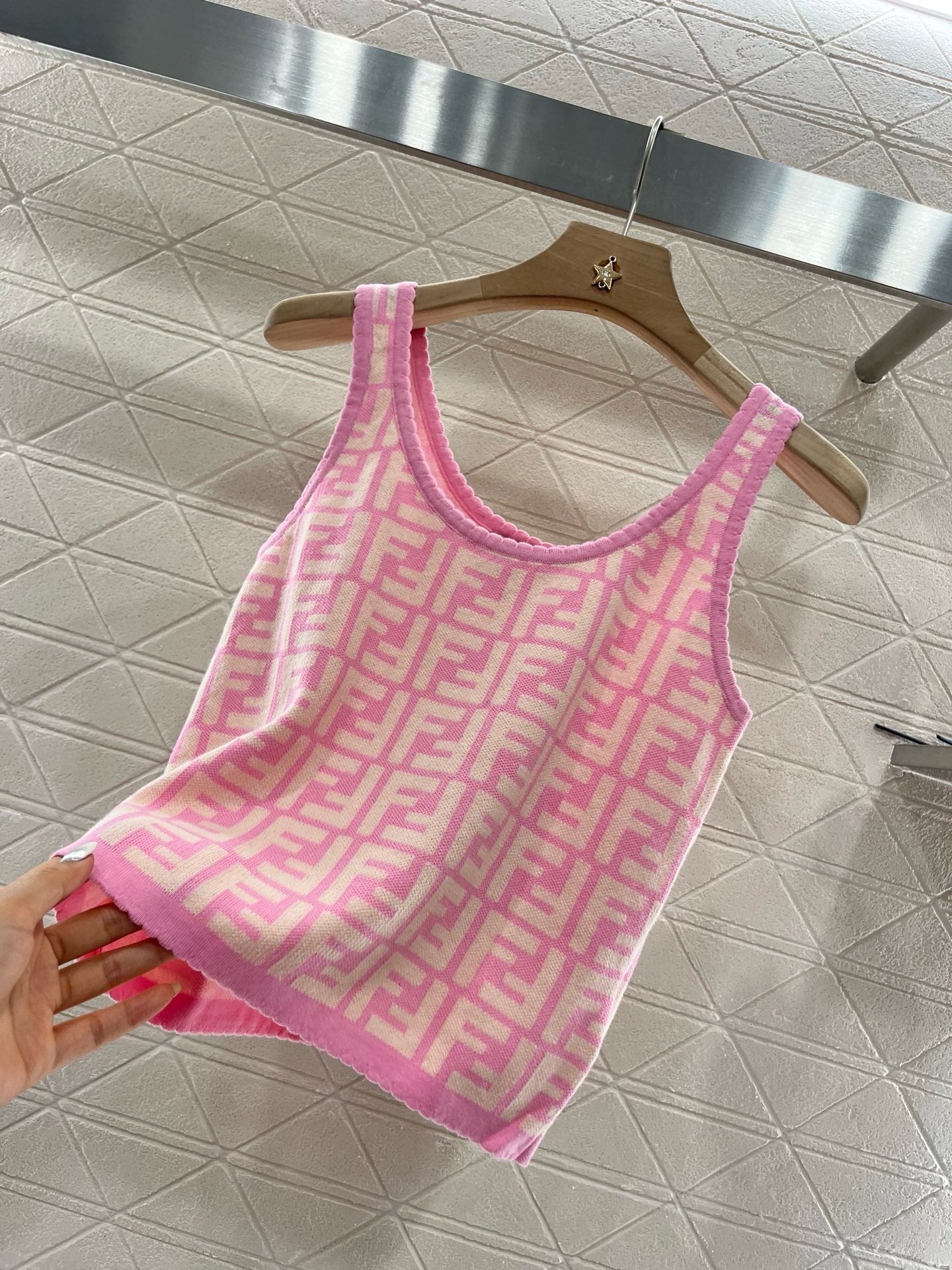 New Jacquard Knit Vest