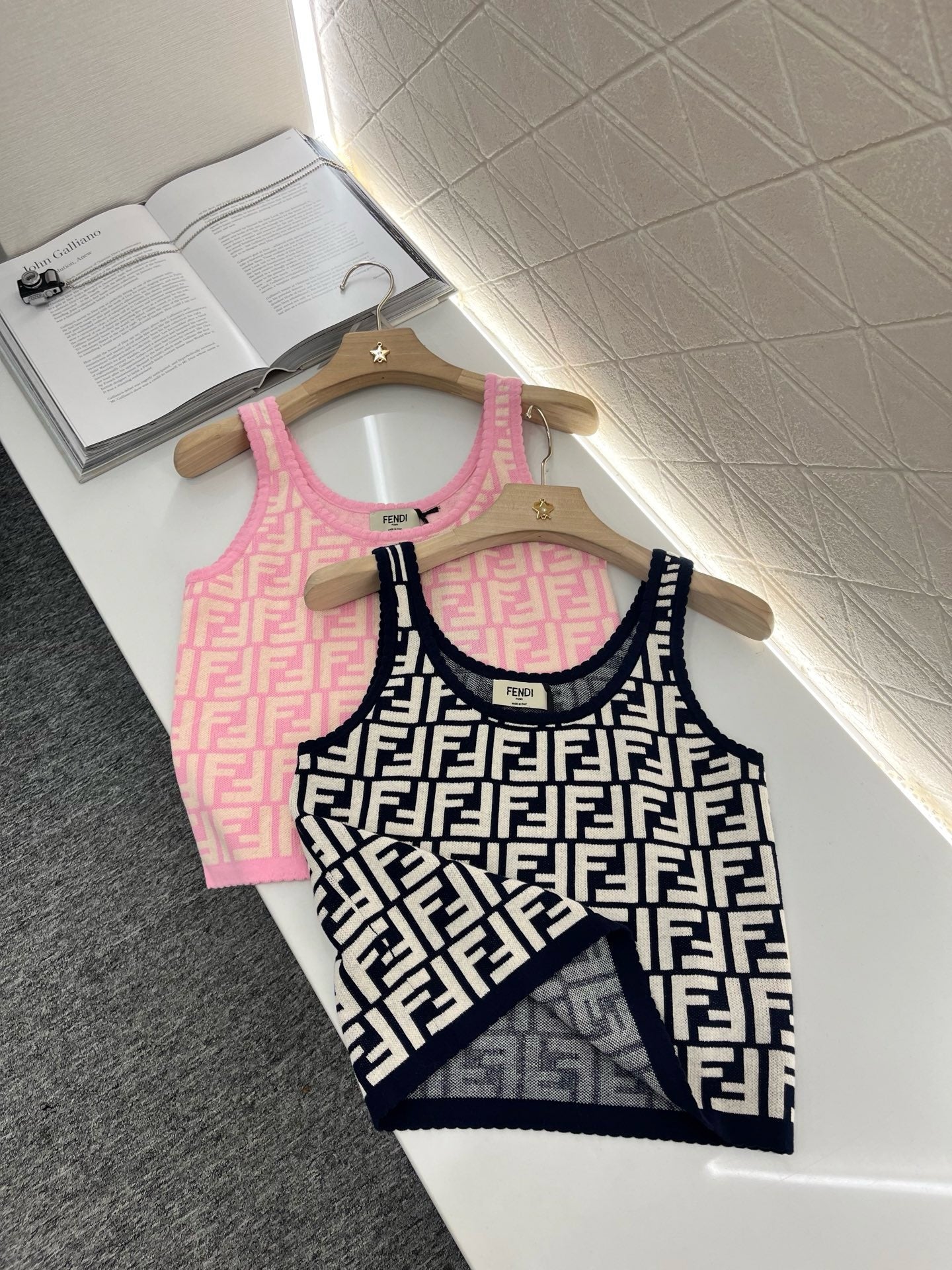 New Jacquard Knit Vest