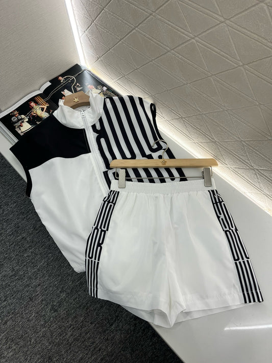 2025 New Letter Short Zipper Suit