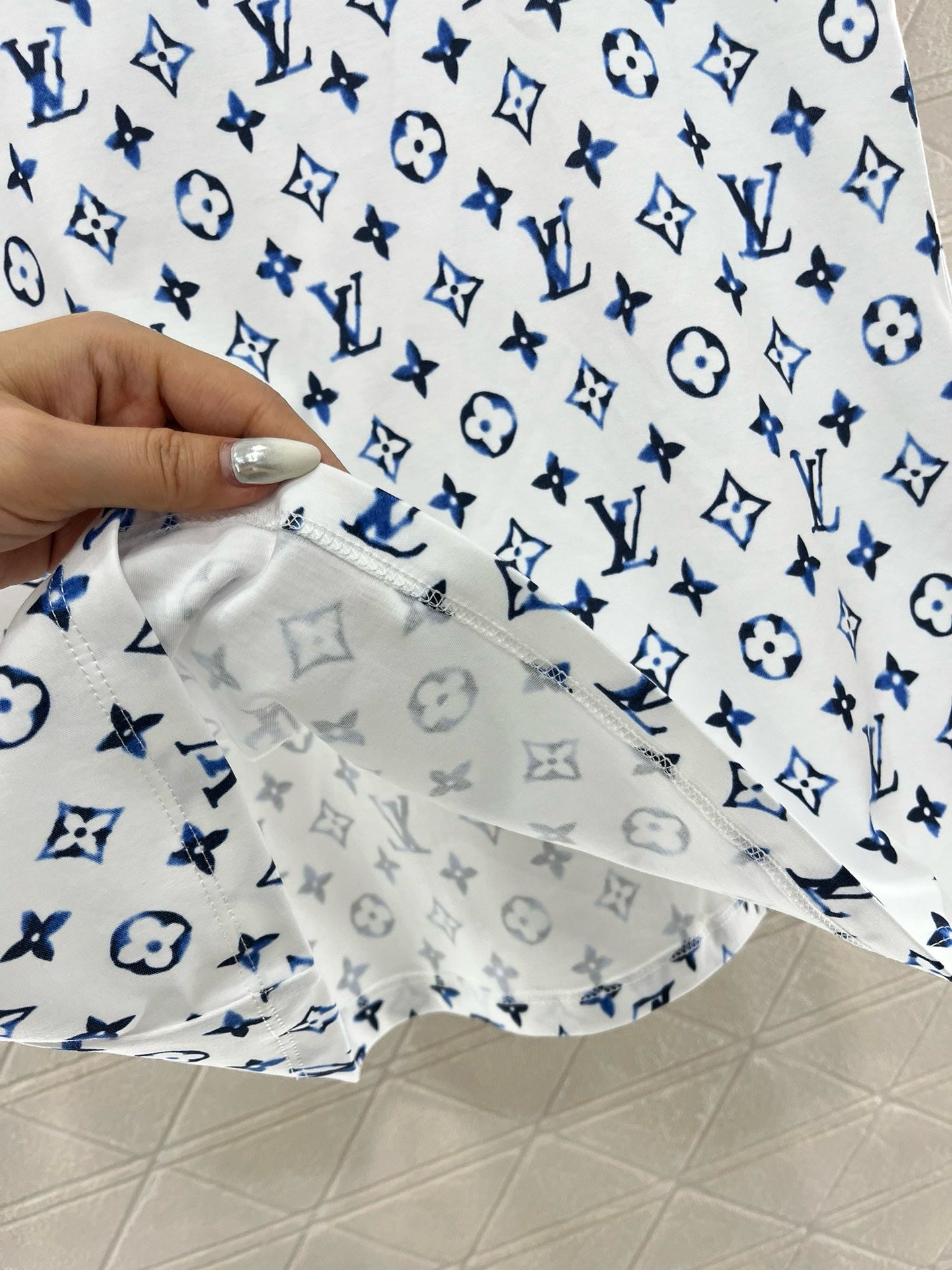 L*2025SS New Round Neck Printed Chain