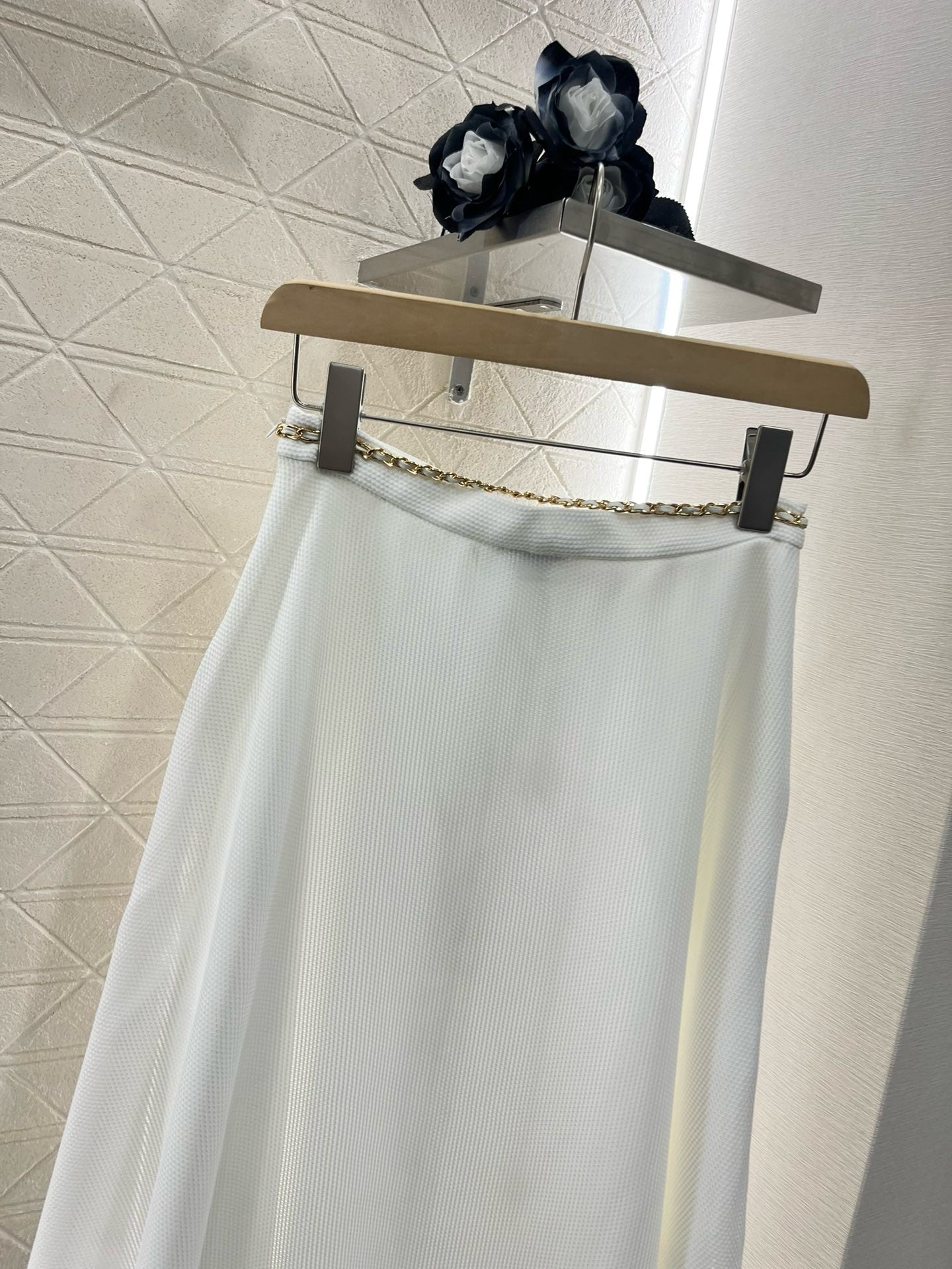C* 2025SS New Arrivals Belt Chain Button Skirt