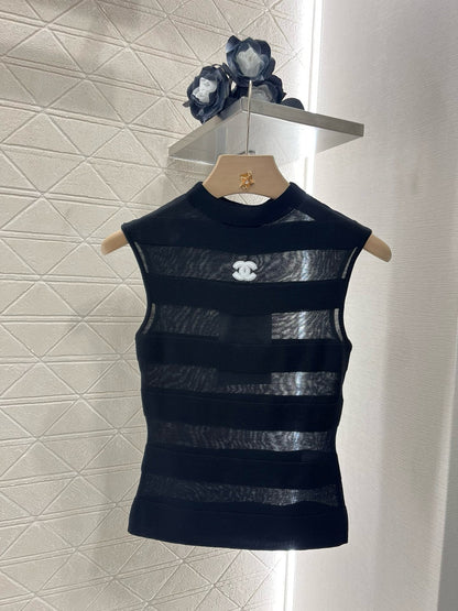 C* New Stand Collar Splicing Knitted Vest