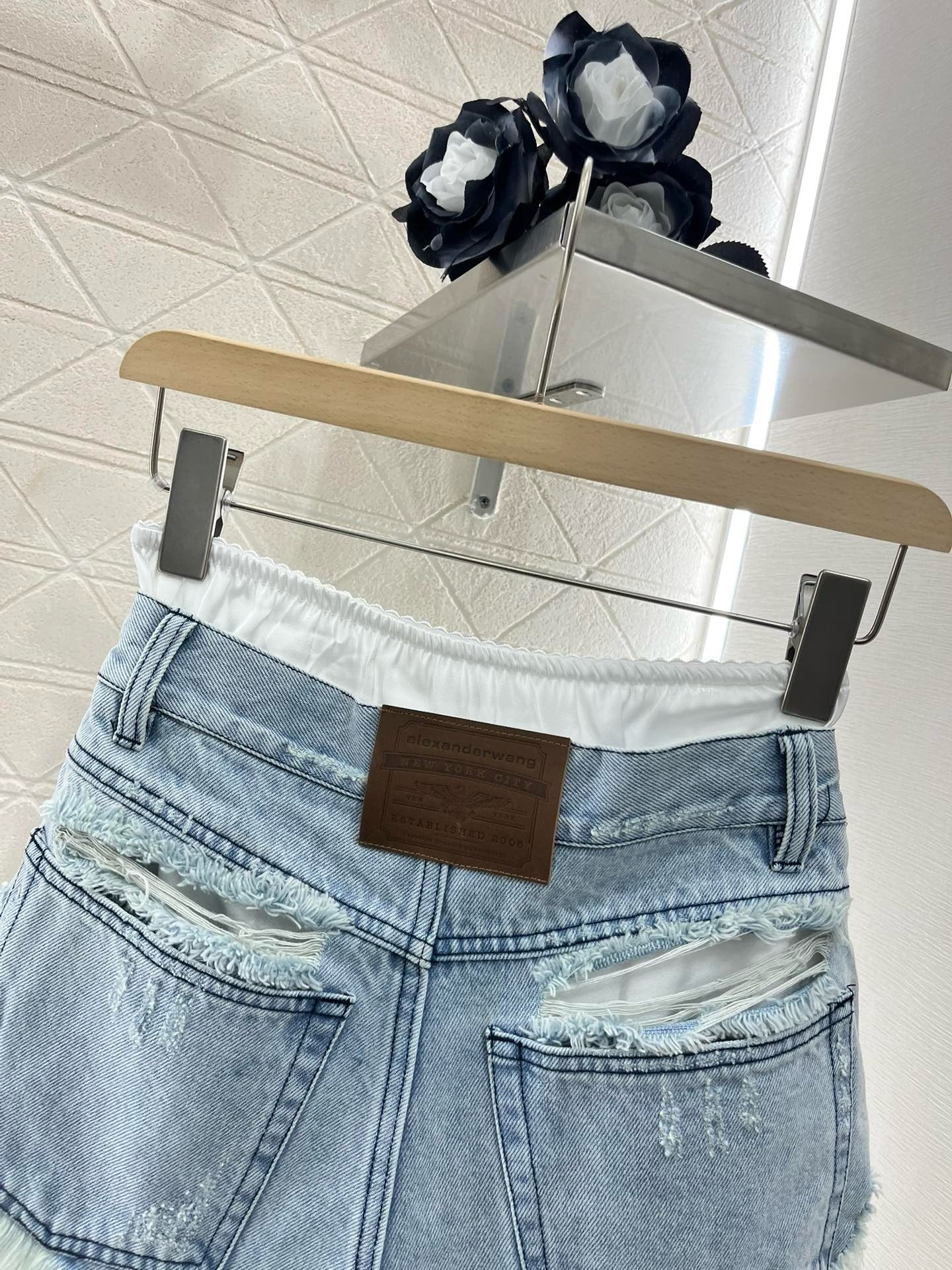 25 years new fashion shorts