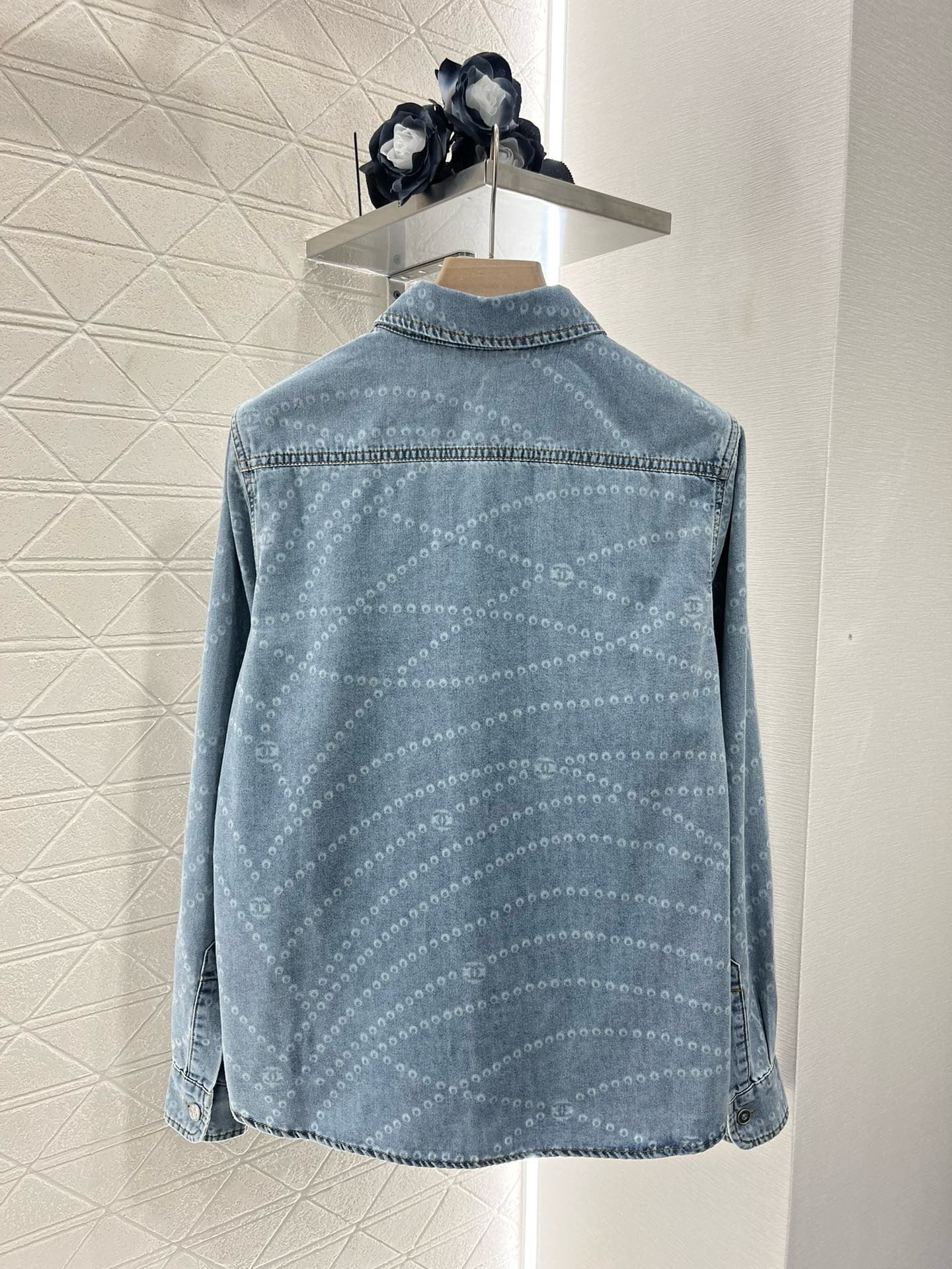 C* New Pearl Chain Denim Shirt