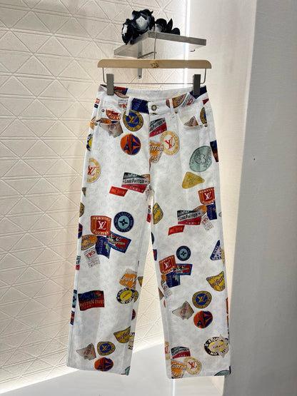 L*New Arrivals White Jeans with Lettering Print