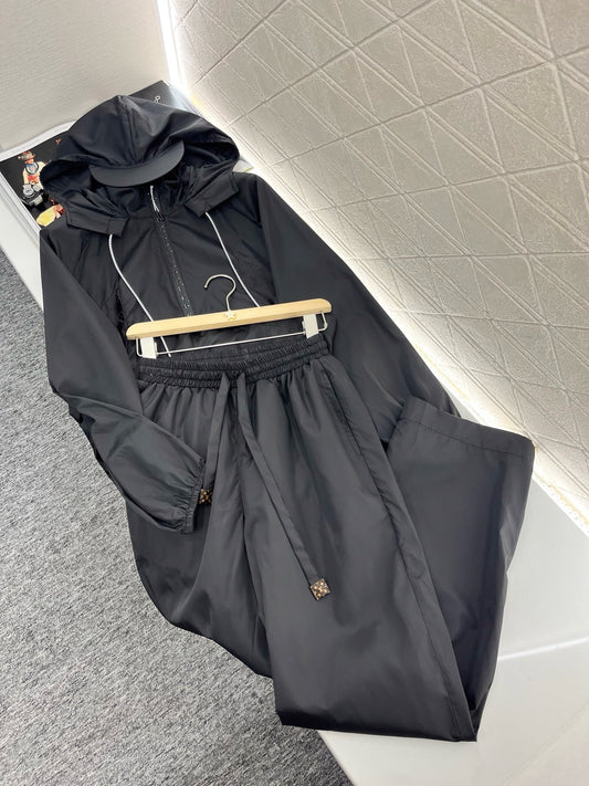 L*New Arrivals Hooded Sun Protection Black Suit