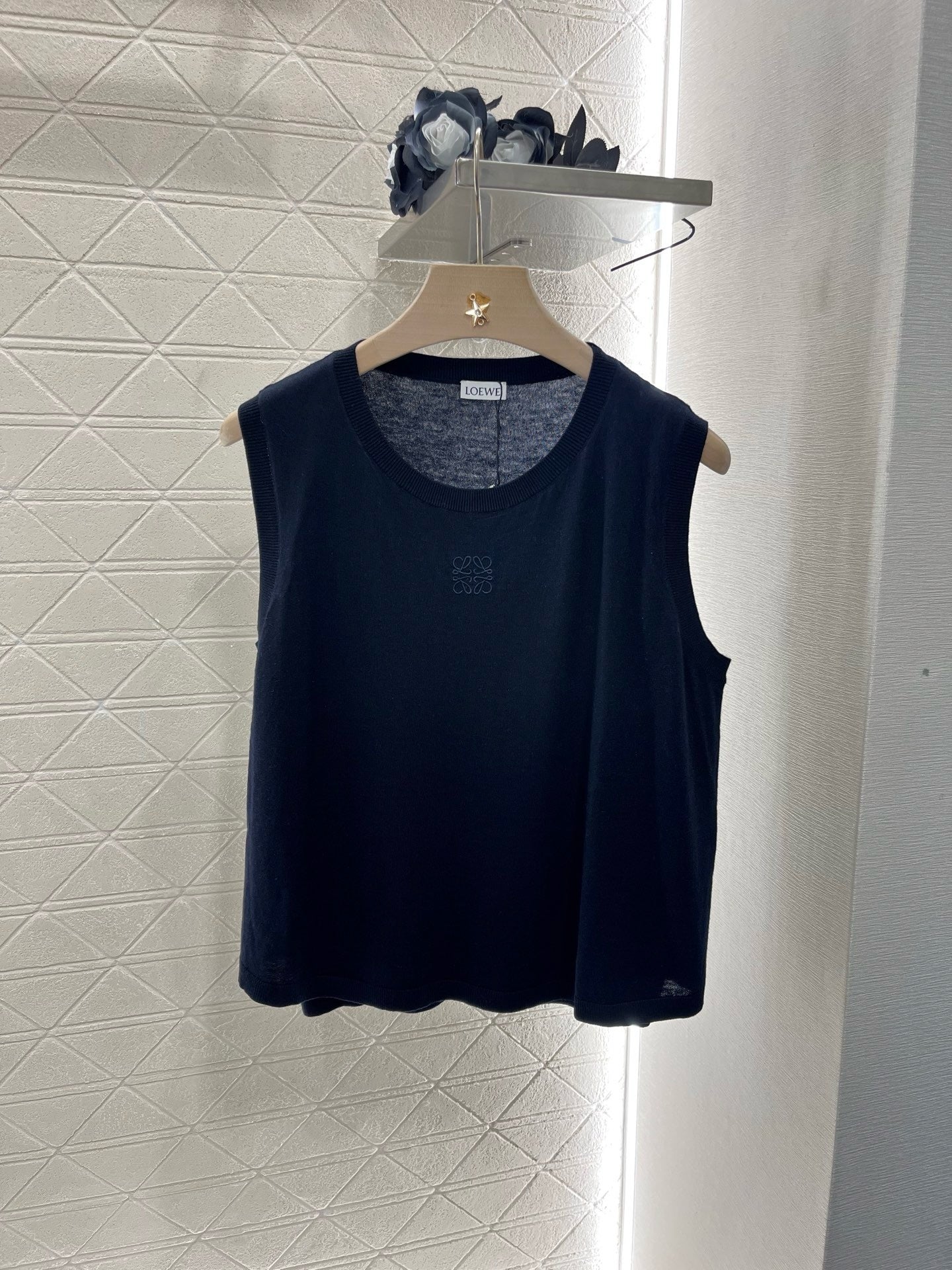 New Arrival Embroidered Knitted Vest
