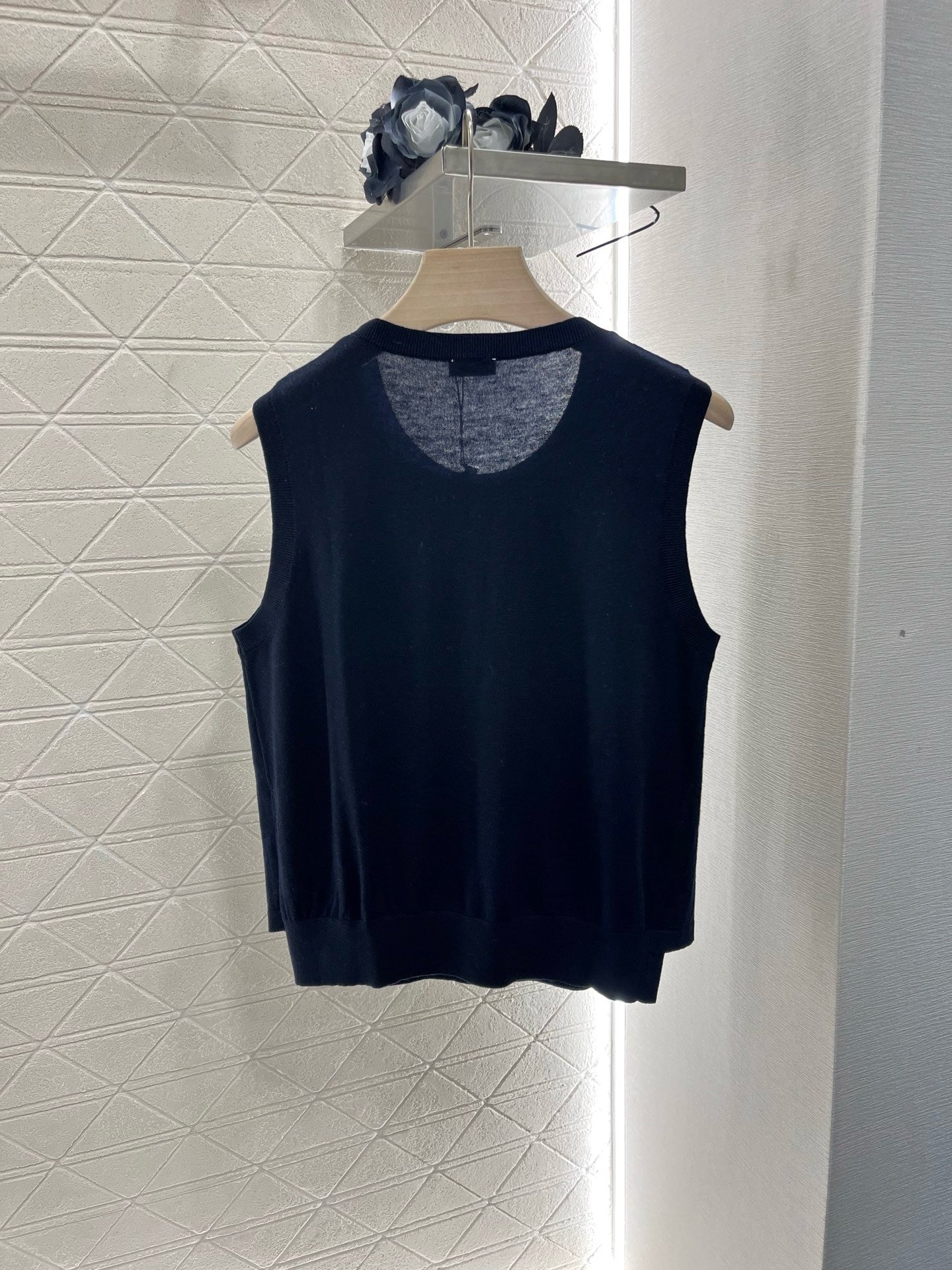 New Arrival Embroidered Knitted Vest
