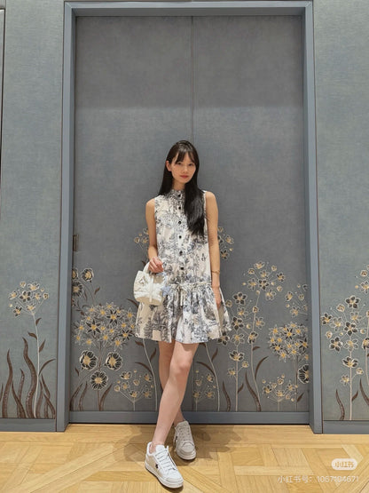 D*New Stand Collar Sleeveless Printed Dress