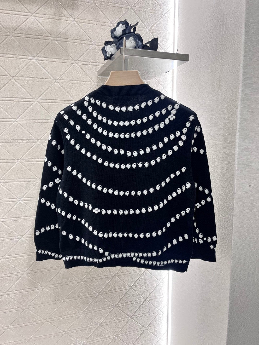 C*♥2025 New Arrival Black Knitted Cardigan