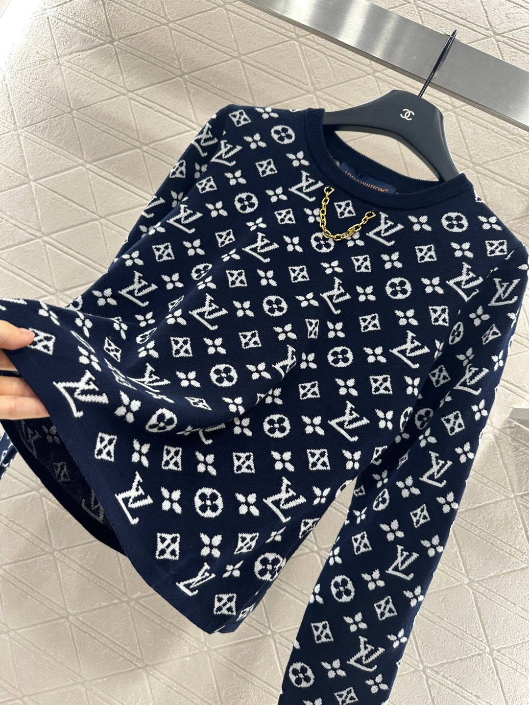 Louis*♥2025 new product Chain knitted long sleeves