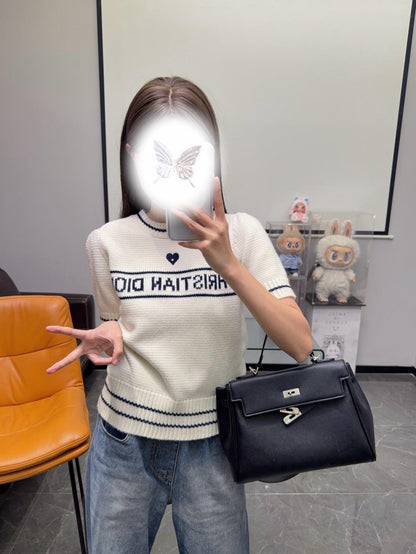 CD NEW love sign cashmere sweater