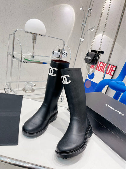 Chan New  boots