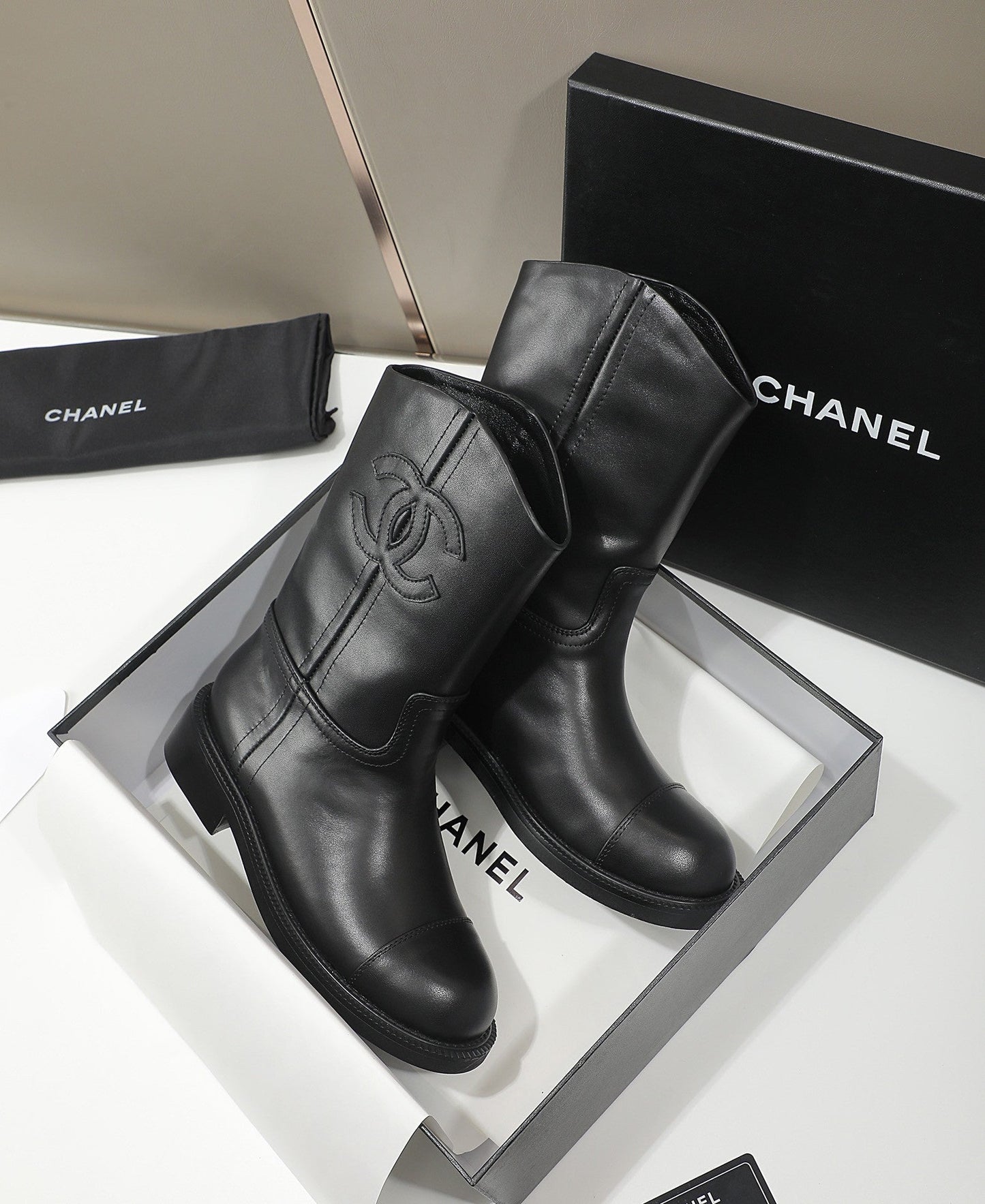 Chan New boots