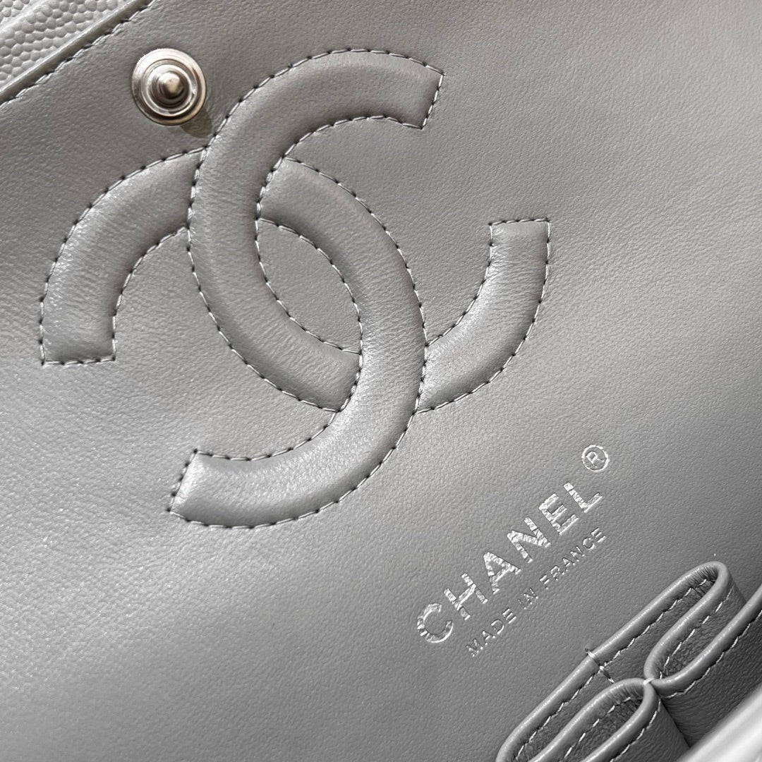 CH CLASSIC 11.12 HANDBAG 25.5 Small Grained Calfskin  V Pattern Elephant Gray