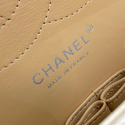 CH LARGE CLASSIC HANDBAG 30 Grained Calfskin Apricot
