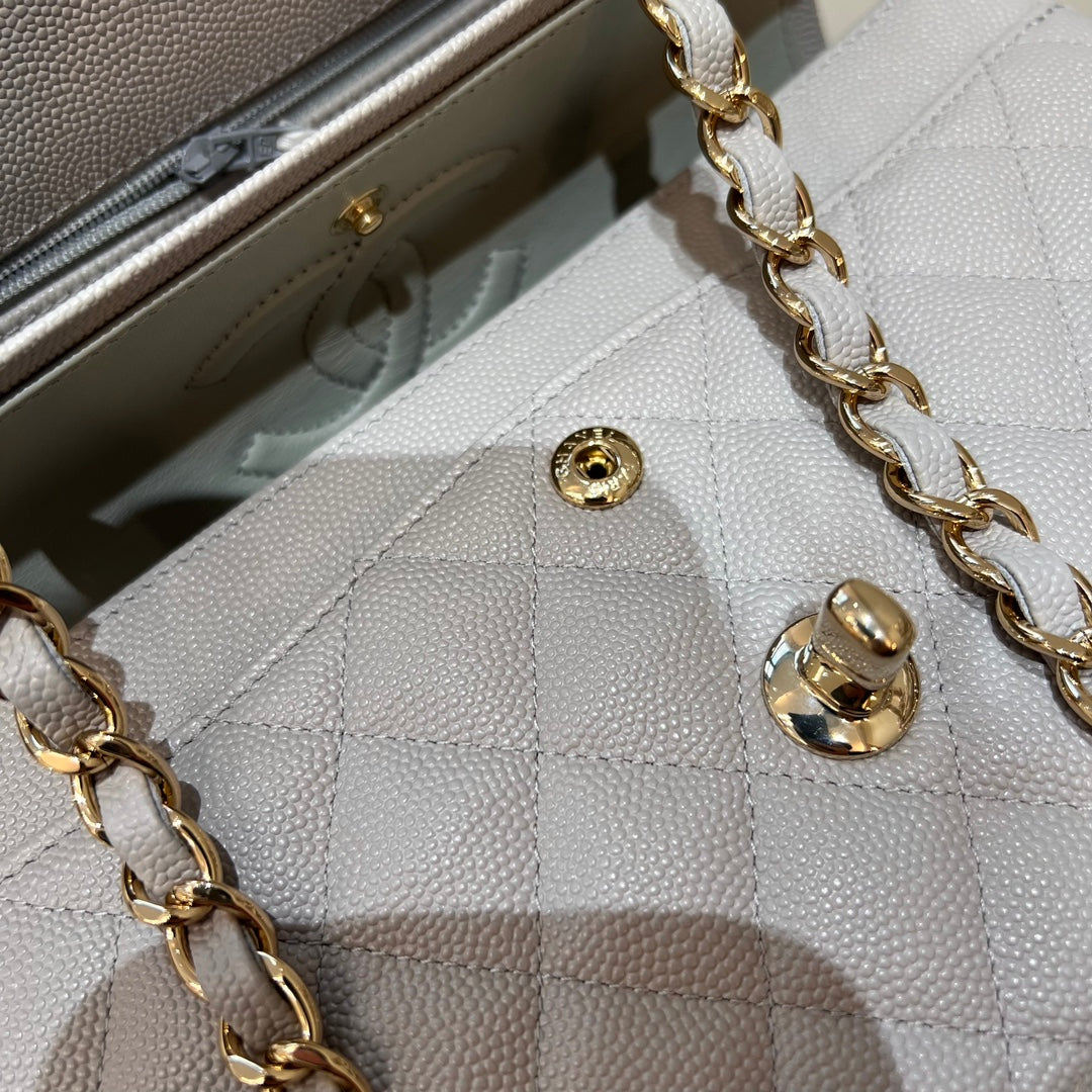 CH  SMALL CLASSIC HANDBAG 23 Small Grained Calfskin Elephant Gray