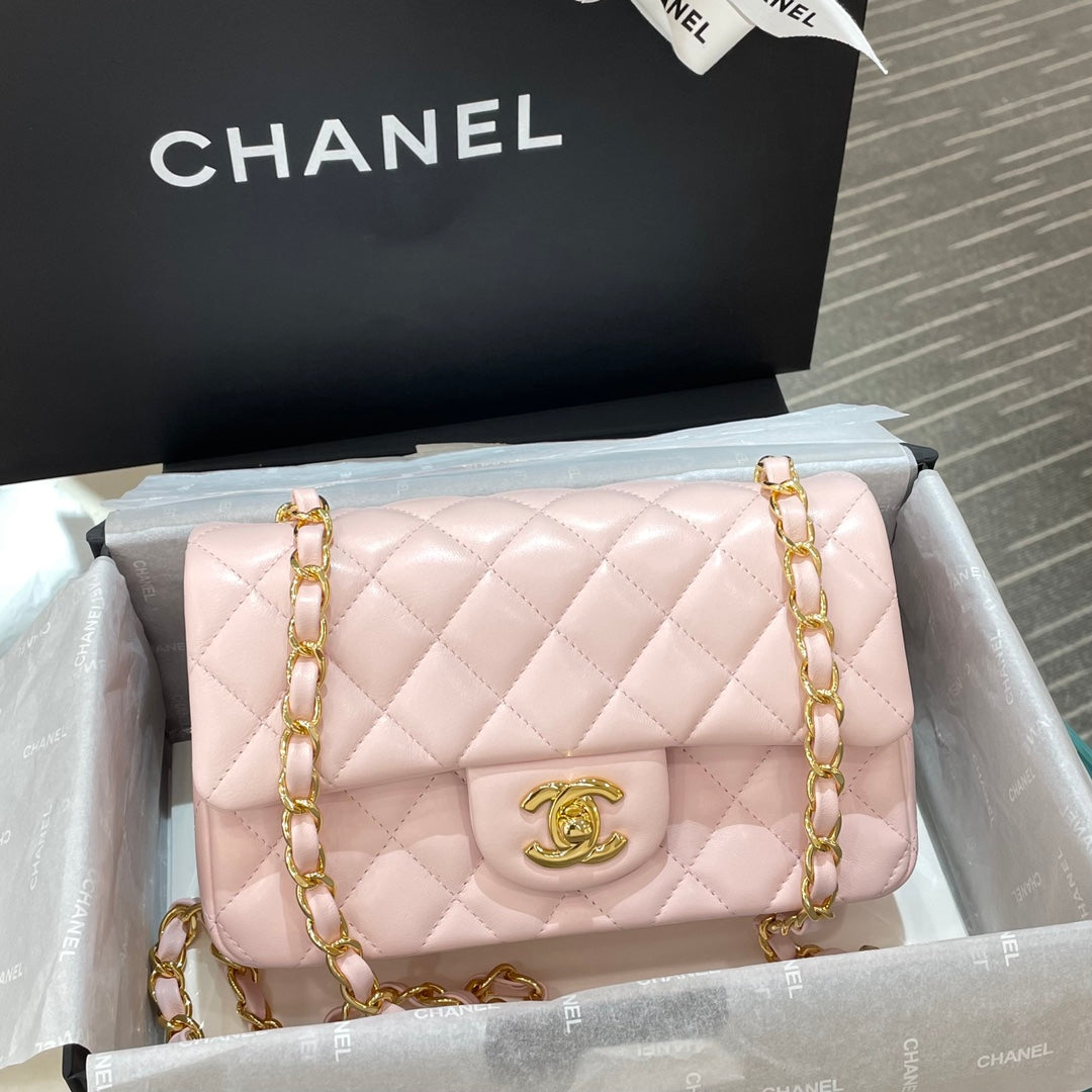 CH MINI CLASSIC HANDBAG 20 Lambskin Light Pink