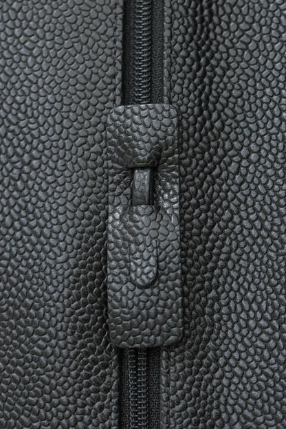 CH  SMALL CLASSIC HANDBAG 23 Grained Calfskin Black