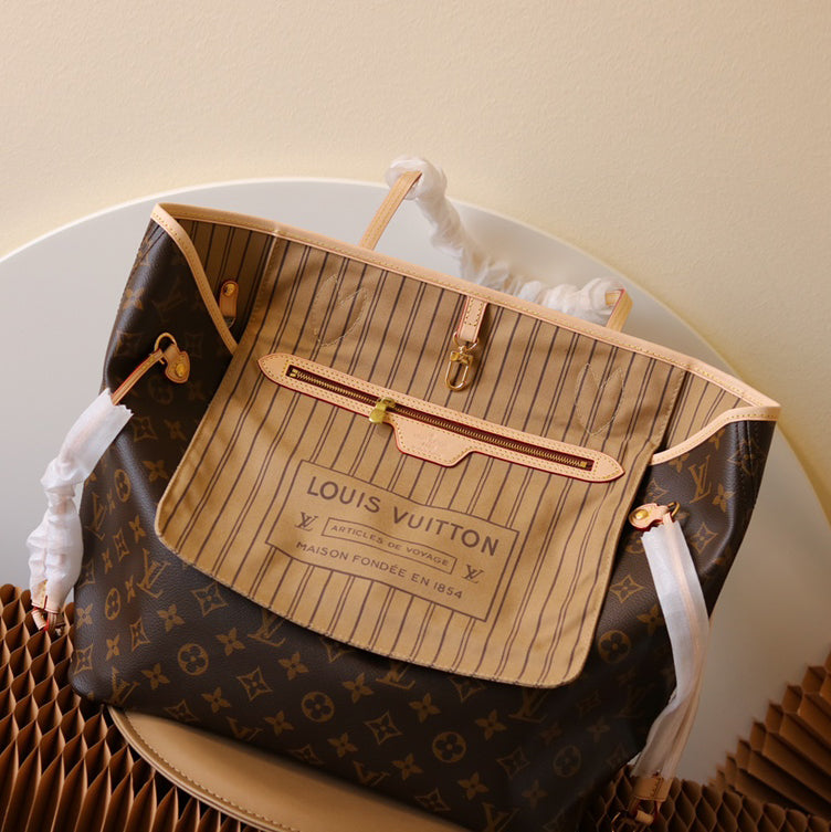 louis Neverfull MM Bag