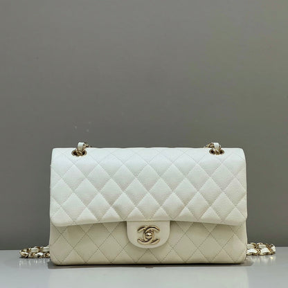 CH CLASSIC 11.12 HANDBAG 25.5 Small Grained Calfskin Milkshake White